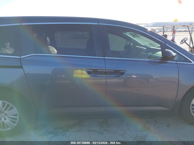 Honda ODYSSEY LX 2016 5FNRL5H22GB110044 Image 13