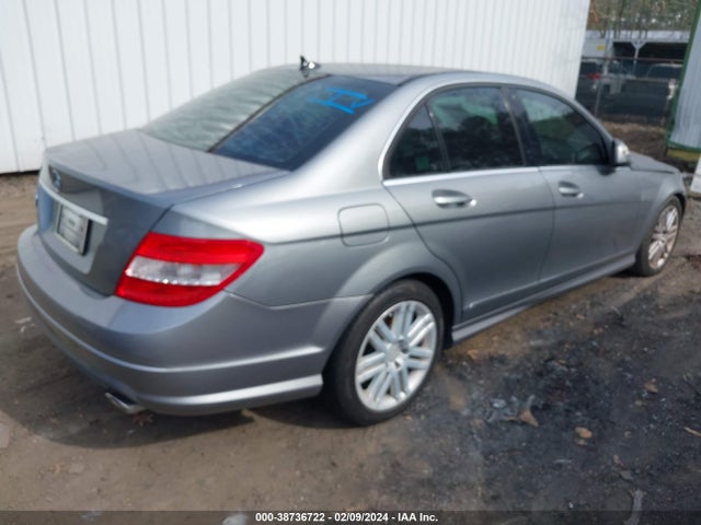 2008 MERCEDES-BENZ C 300 LUXURY/SPORT VIN: WDDGF54X28R030163