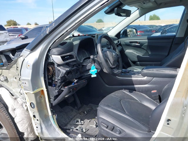 Toyota Highlander Xle 2022 5TDGZRAH9NS139853 Image 5
