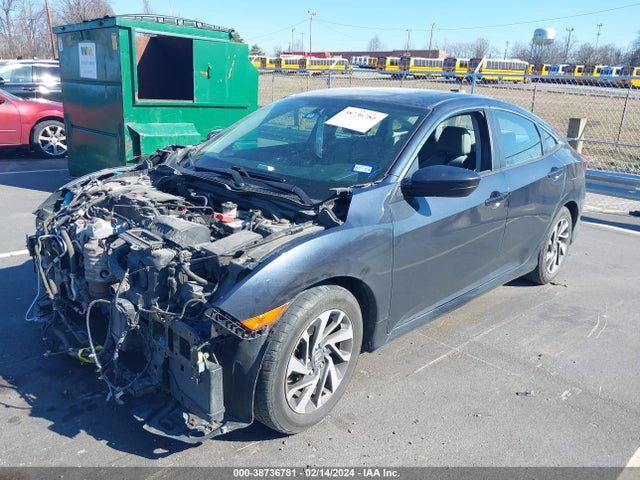 Honda CIVIC EX 2017 2HGFC2F70HH525103 Image 2