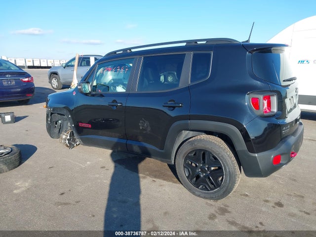 ZACCJBCB2JPG78912 Jeep Renegade Trailhawk 4x4