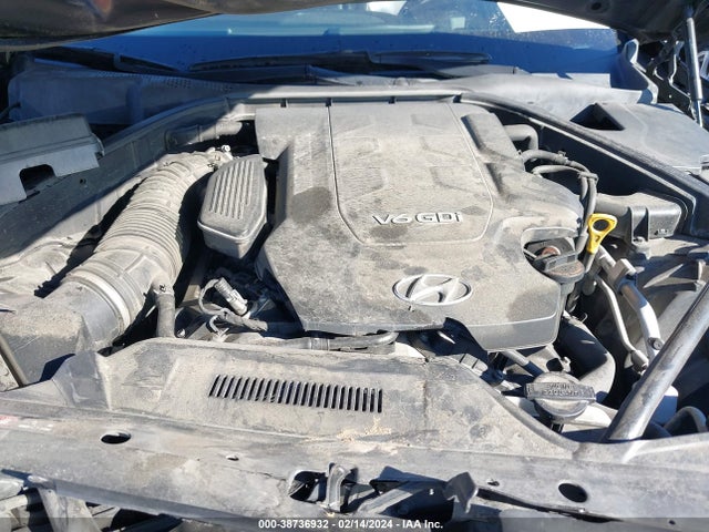 Hyundai Genesis 3.8 2015 KMHGN4JE1FU019767 Image 10