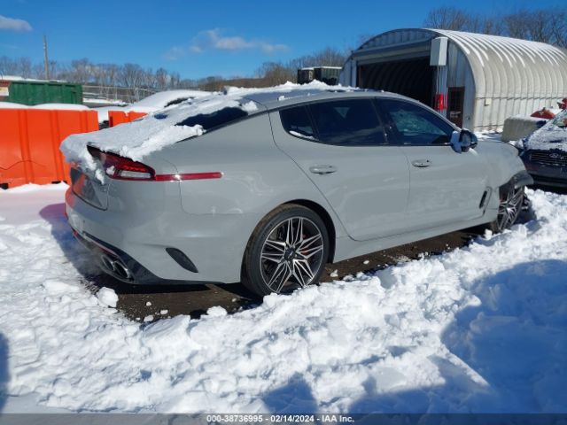 KNAE55LC2N6122130 KIA Stinger Gt2