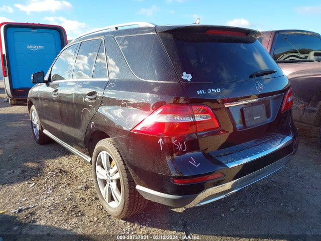 Mercedes-Benz ML 350 2015 4JGDA5JB3FA587451 Image 3