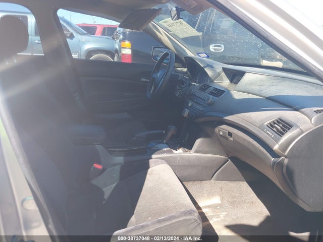 2008 HONDA ACCORD 2.4 LX VIN: 1HGCP263X8A021712