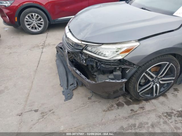 1HGCR3F95HA028944 Honda Accord Touring V6