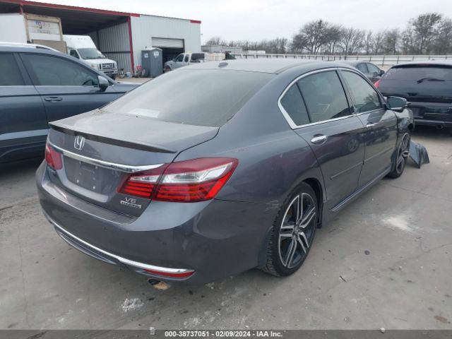 1HGCR3F95HA028944 Honda Accord Touring V6