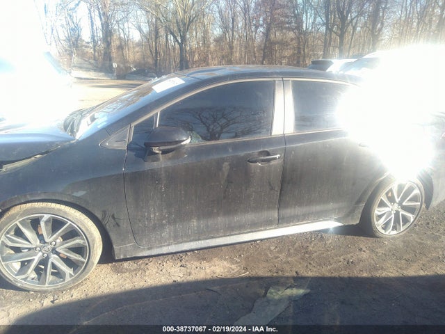 Toyota COROLLA SE 2022 5YFS4MCE4NP128170 Image 13