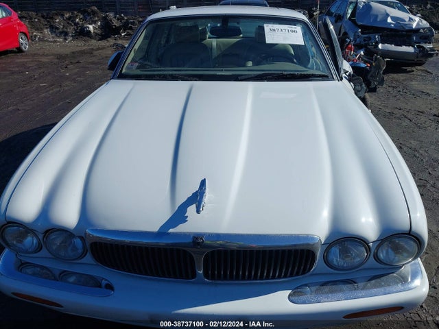 2000 JAGUAR XJ8 SAJDA14C6YLF17682 Photo 9