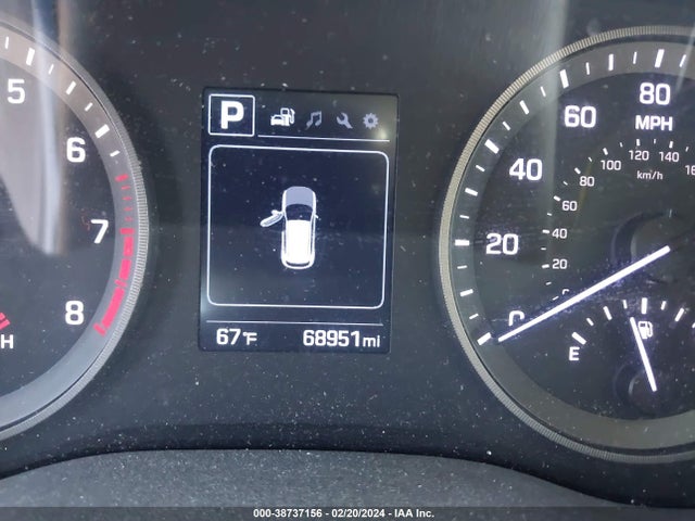Hyundai TUCSON SE 2017 KM8J23A46HU340268 Image 7