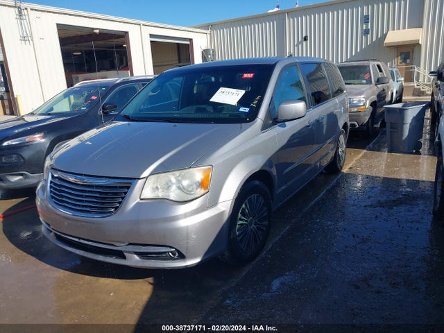 2C4RC1HG8ER280222 Chrysler Town & Country S