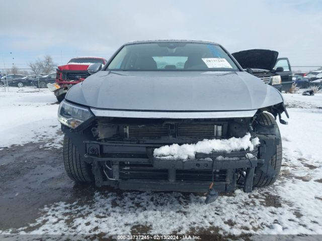 3VW7M7BU2PM033291 Volkswagen Jetta 1.5t Se