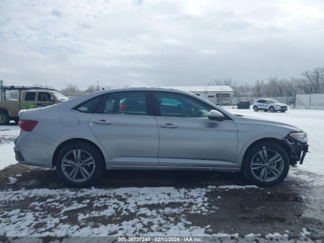 3VW7M7BU2PM033291 Volkswagen Jetta 1.5t Se