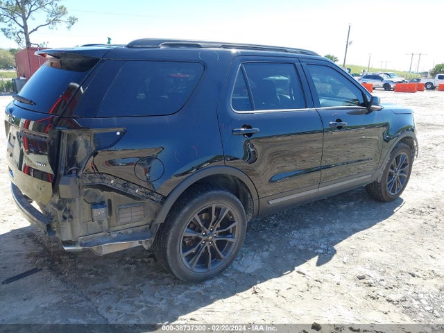 Ford EXPLORER XLT 2019 1FM5K8D8XKGA51784 Image 4