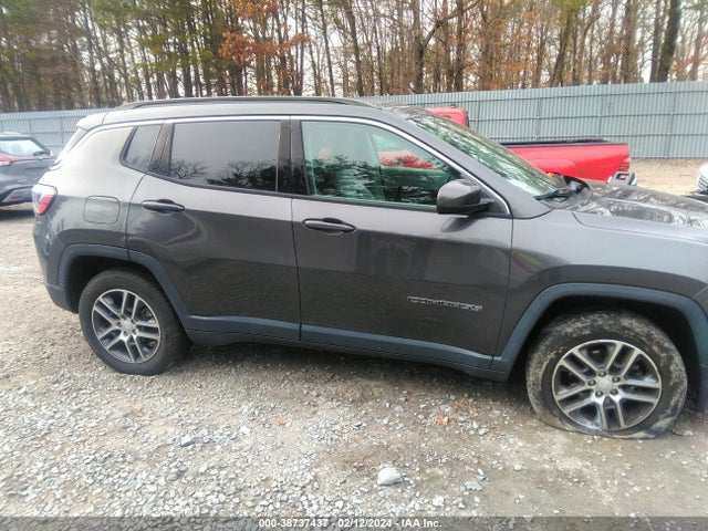 Jeep Compass Latitude 4x4 2018 3C4NJDBBXJT234997 Image 13