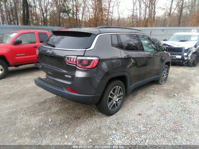 Jeep Compass Latitude 4x4 2018 3C4NJDBBXJT234997 Image 4