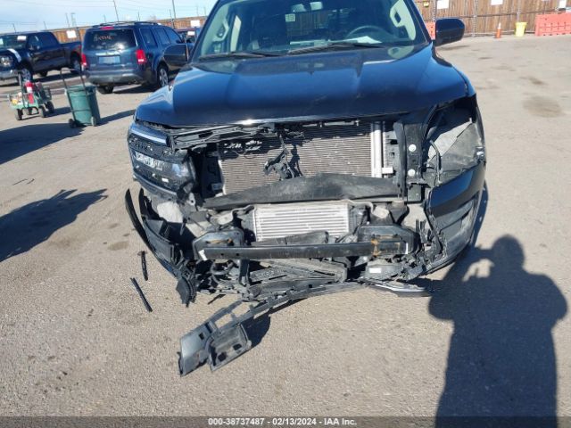 1FMJU1JT7NEA67322 Ford Expedition Xlt