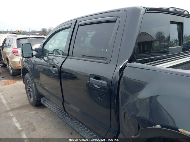 Nissan Titan Pro-4x 2017 1N6AA1E58HN501743 Image 14
