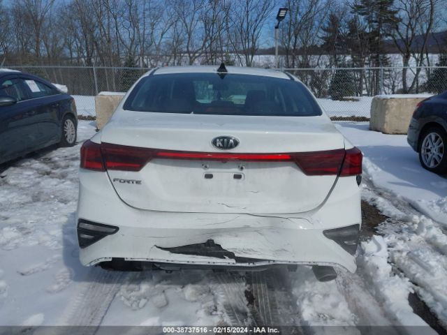 3KPF24AD2LE142360 KIA Forte Lxs