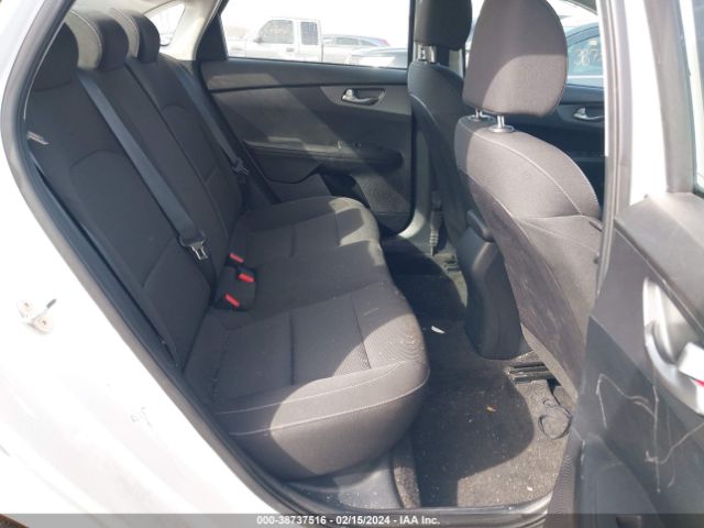 3KPF24AD2LE142360 KIA Forte Lxs