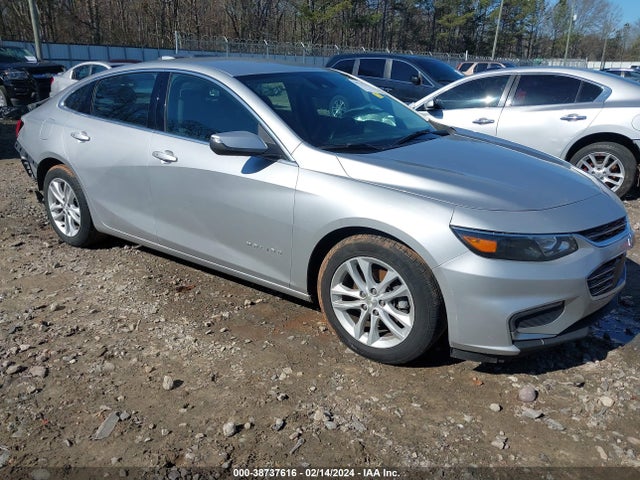 2018 1G1ZD5ST7JF235230 main image