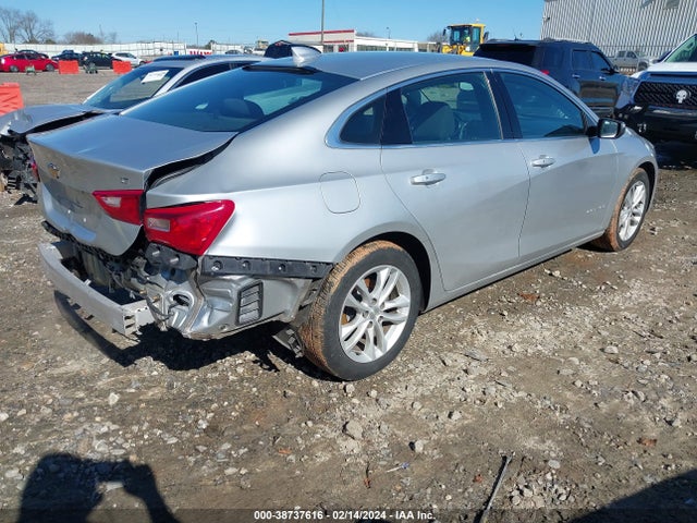 Chevrolet MALIBU LT 2018 1G1ZD5ST7JF235230 Image 4