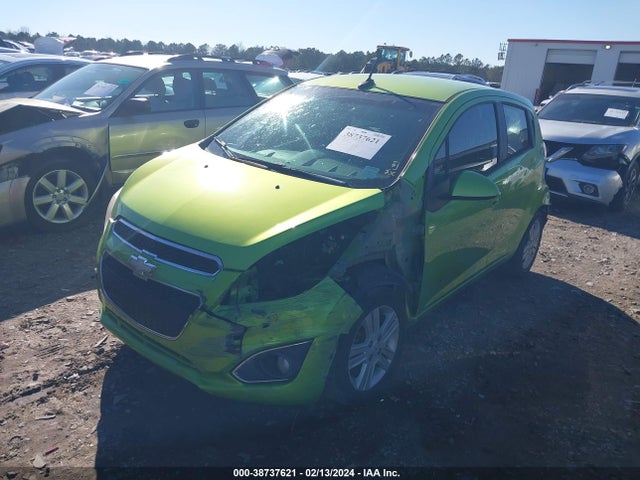 Chevrolet Spark 1lt Auto 2014 KL8CD6S99EC532345 Image 2