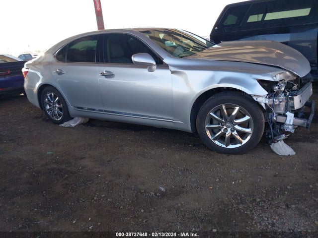 2007 LEXUS LS 460 VIN: JTHBL46F575038080
