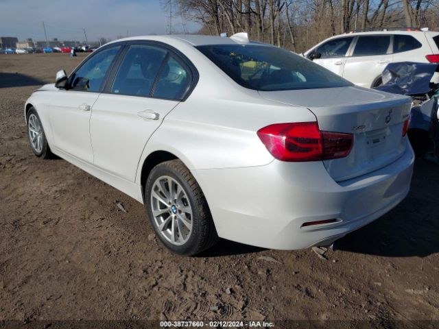 WBA8E5G54GNU21443 BMW 320i Xdrive