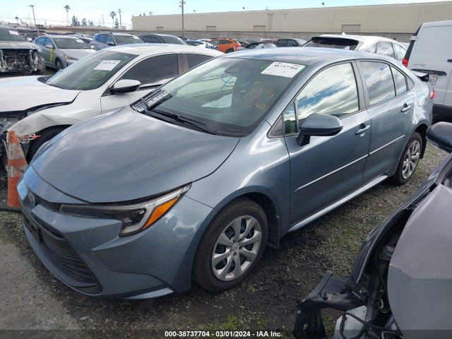 Toyota Corolla Hybrid Le 2023 JTDBCMFE0PJ005794 Image 2