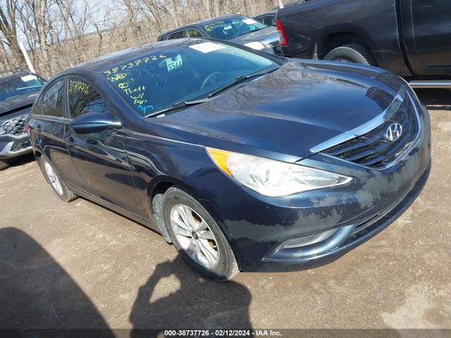 2013 HYUNDAI SONATA GLS VIN: 5NPEB4AC0DH692740