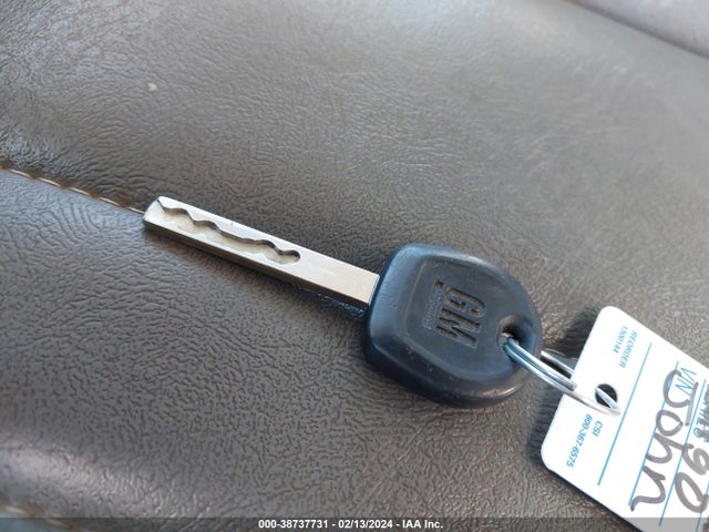 Chevrolet Express 2500 Work Van 2019 1GCWGAFP8K1190398 Image 11