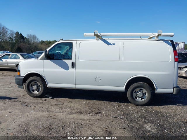 Chevrolet Express 2500 Work Van 2019 1GCWGAFP8K1190398 Image 14