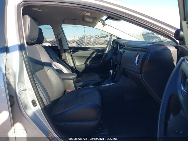 Toyota COROLLA SE 2017 5YFBURHE9HP699633 Image 5