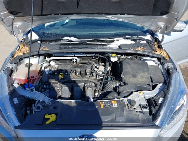 Ford FOCUS SE 2017 1FADP3F2XHL301270 Image 10