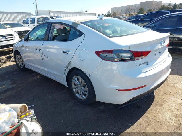 Hyundai ELANTRA SE 2017 5NPD74LF5HH086330 Image 3