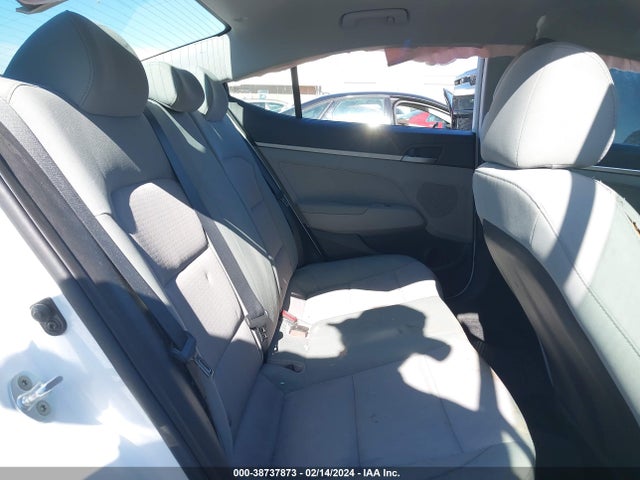 Hyundai ELANTRA SE 2017 5NPD74LF5HH086330 Image 8