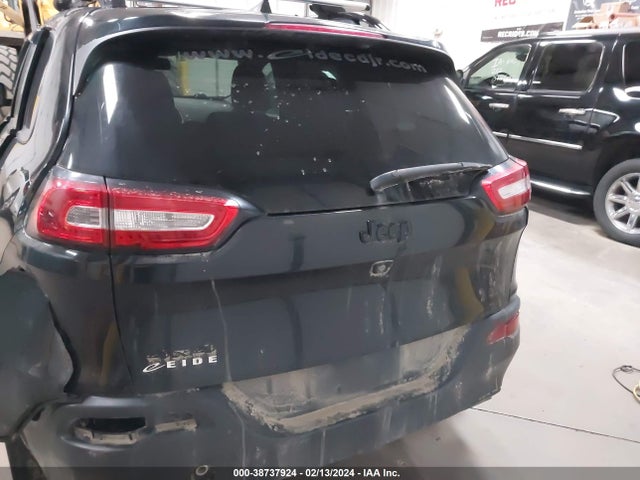 1C4PJMCB4JD582226 Jeep Cherokee Latitude 4x4