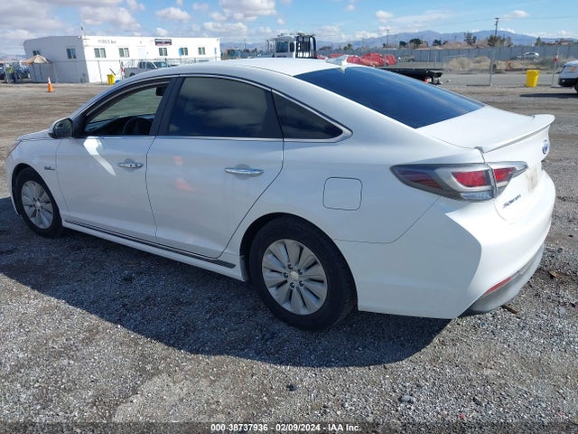 Продажа на аукционе авто 2016 Hyundai Sonata Hybrid Se, vin: KMHE24L19GA011834, номер лота: 38737936