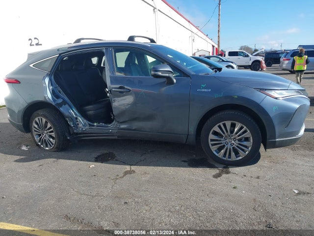 Toyota Venza Limited 2021 JTEAAAAH1MJ016473 Image 13