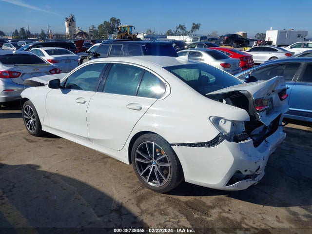 BMW 330I 2021 3MW5R1J0XM8B50562 Image 3