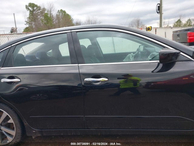 Nissan Altima 2.5 Sr 2017 1N4AL3AP4HC167731 Image 13