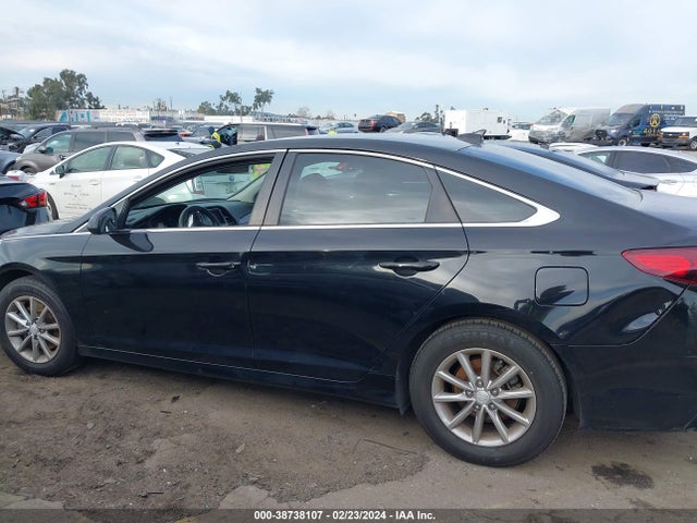 Hyundai SONATA SE 2018 5NPE24AF9JH644188 Image 14