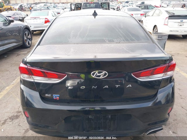 Hyundai SONATA SE 2018 5NPE24AF9JH644188 Image 16