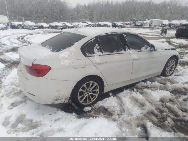 WBA8E5G53JNU47331 BMW 320i Xdrive