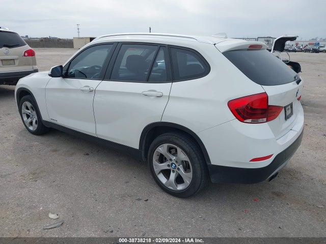 BMW X1 Sdrive28i 2014 WBAVM1C58EVW50757 Image 3