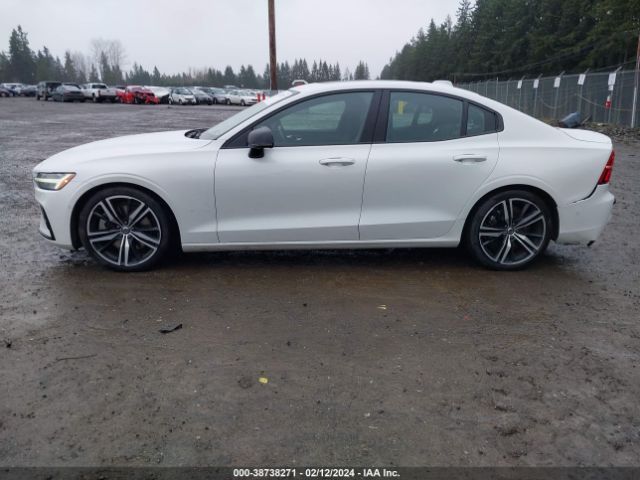 7JRA22TM4KG014116 Volvo S60 T6 R-design
