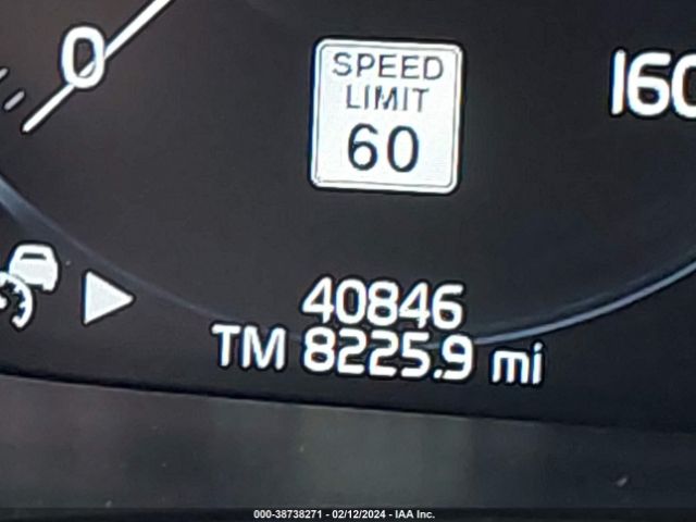 7JRA22TM4KG014116 Volvo S60 T6 R-design
