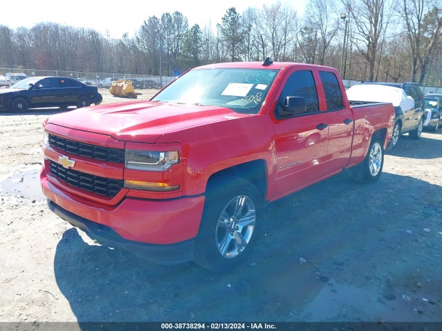 Chevrolet Silverado 1500 Silverado Custom 2017 1GCRCPEC7HZ380181 Image 2