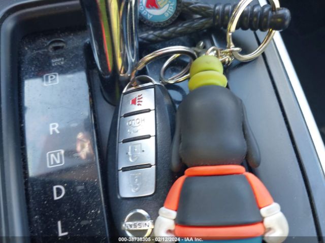 3N1AB7AP2JY266682 Nissan SENTRA SV